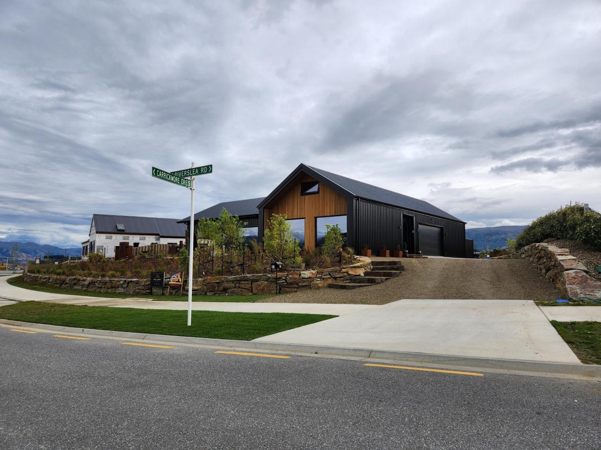 Escape To Riverslea Wanaka Bagian luar foto